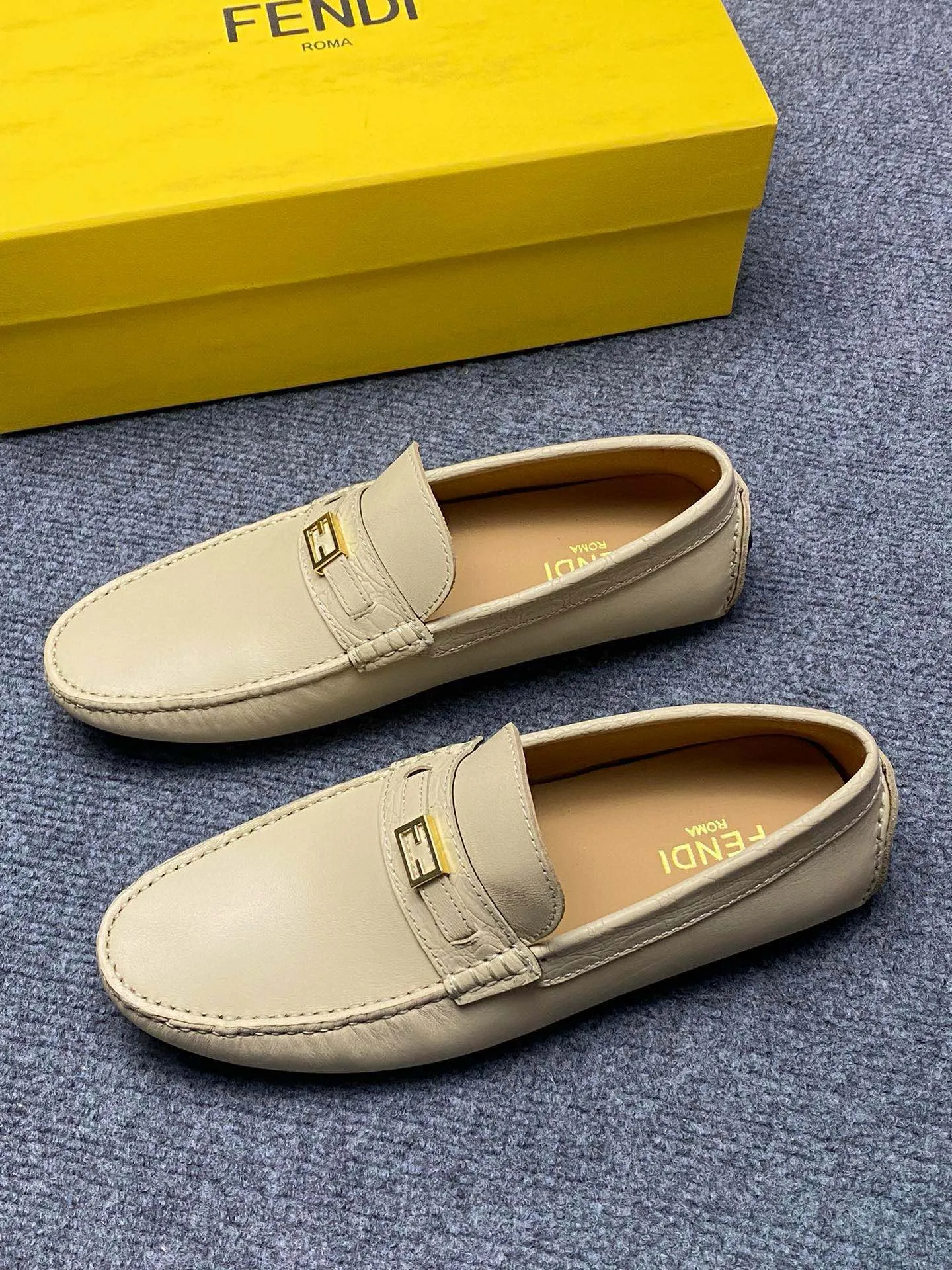 Men's Men's Shoes Men's Men's Shoes 💰700FENDI Fendi Men's Shoes are breathable and comfortable. Original development. Counters copy one to one. Imported cowhide. Niuri. 38 to 44. (can be ordered at 45.46. No returns or exchanges)